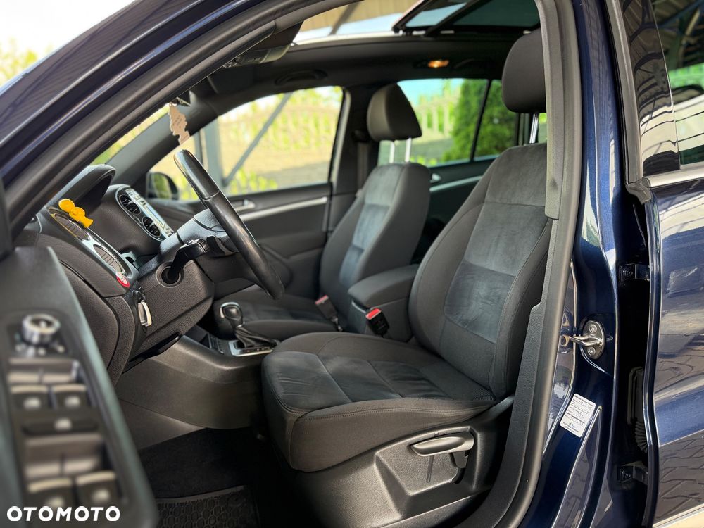 Volkswagen Tiguan 2.0 TDI DPF 4Motion BlueMotion Technology DSG Exclusive - 23