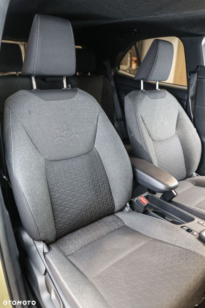 Toyota Yaris Cross Hybrid 1.5 Comfort - 30