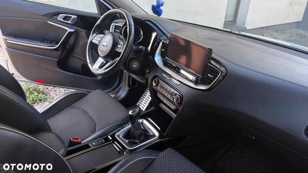 Kia Ceed 1.5 T-GDI Business Line - 7
