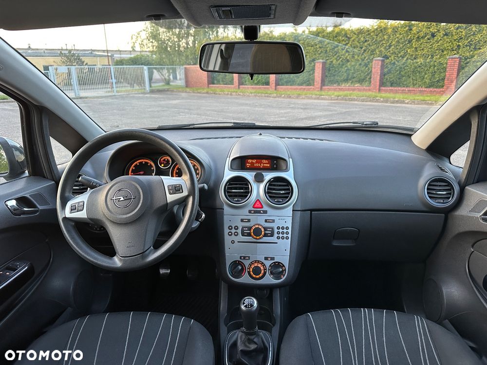 Opel Corsa 1.0 12V Cosmo - 23