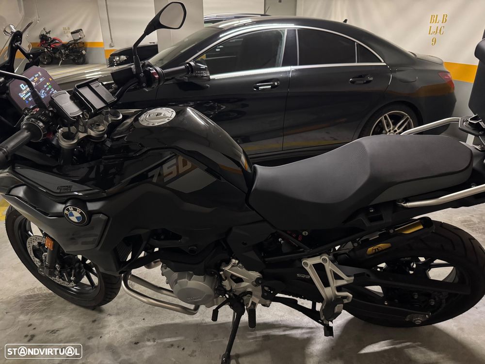 BMW F 750 GS Triple Black - 4
