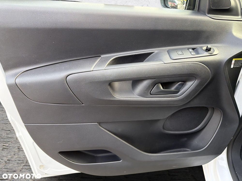 Toyota proace-city - 11