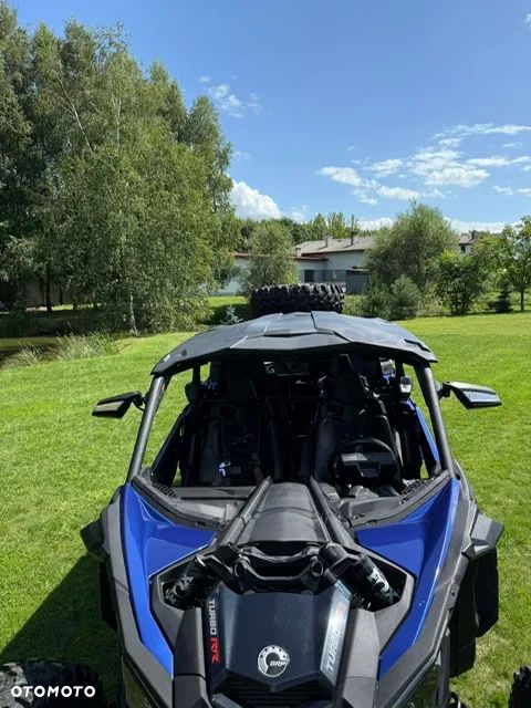 Can-Am Maverick - 10