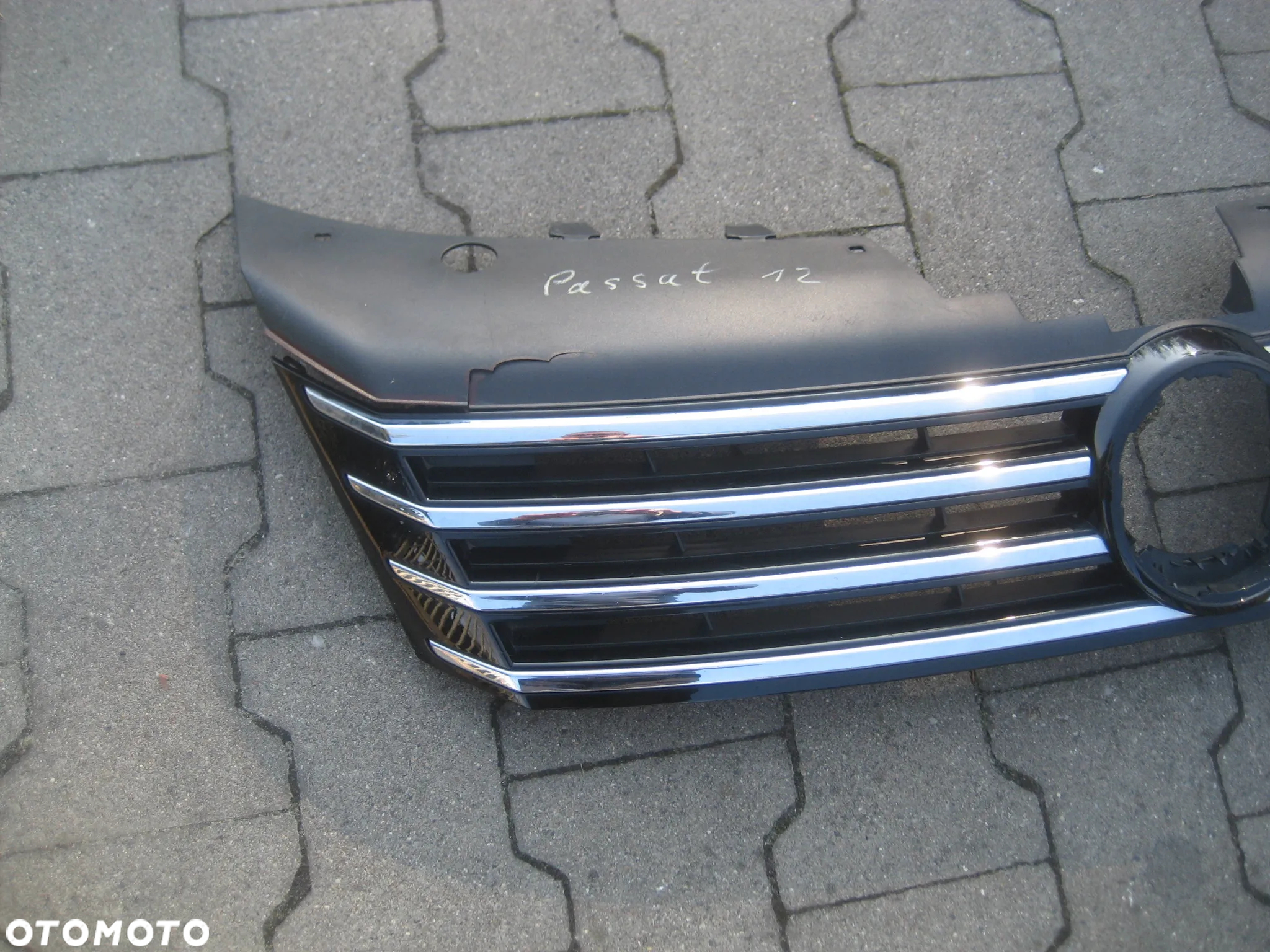 vw passat b7 atrapa grill 3aa853653 uszkodzona - 4