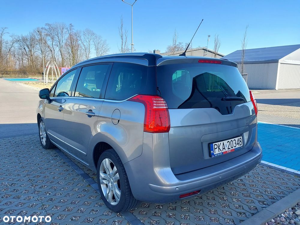 Peugeot 5008 THP 165 EAT6 Stop & Start Allure - 4