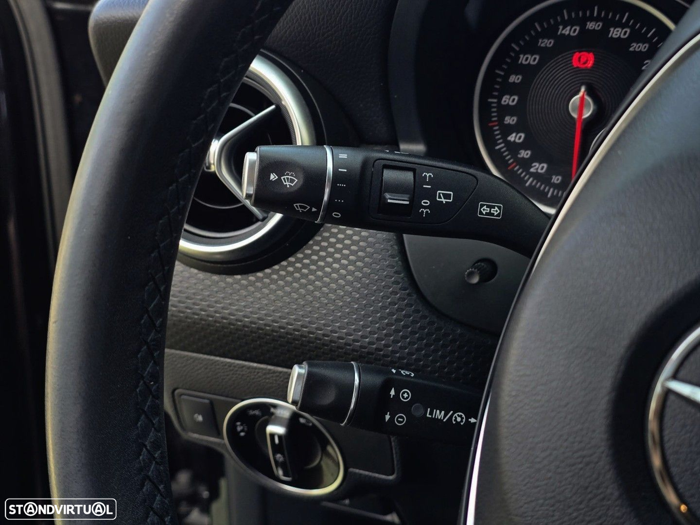 Mercedes-Benz A 180 d Urban Aut. - 13