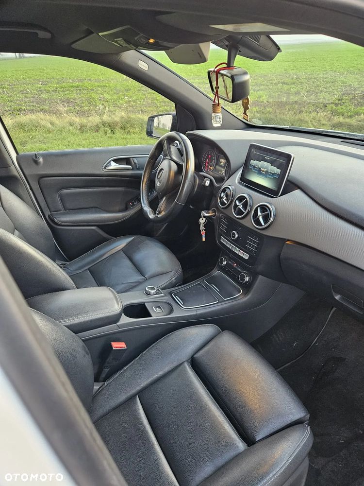 Mercedes-Benz Klasa B - 15