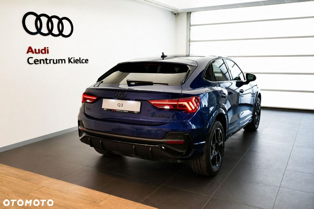 Audi Q3 Sportback - 3