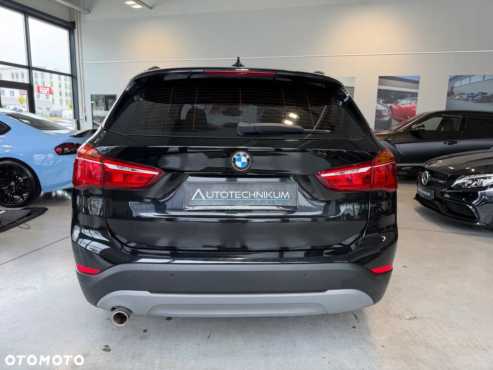 BMW X1 sDrive18i GPF - 7