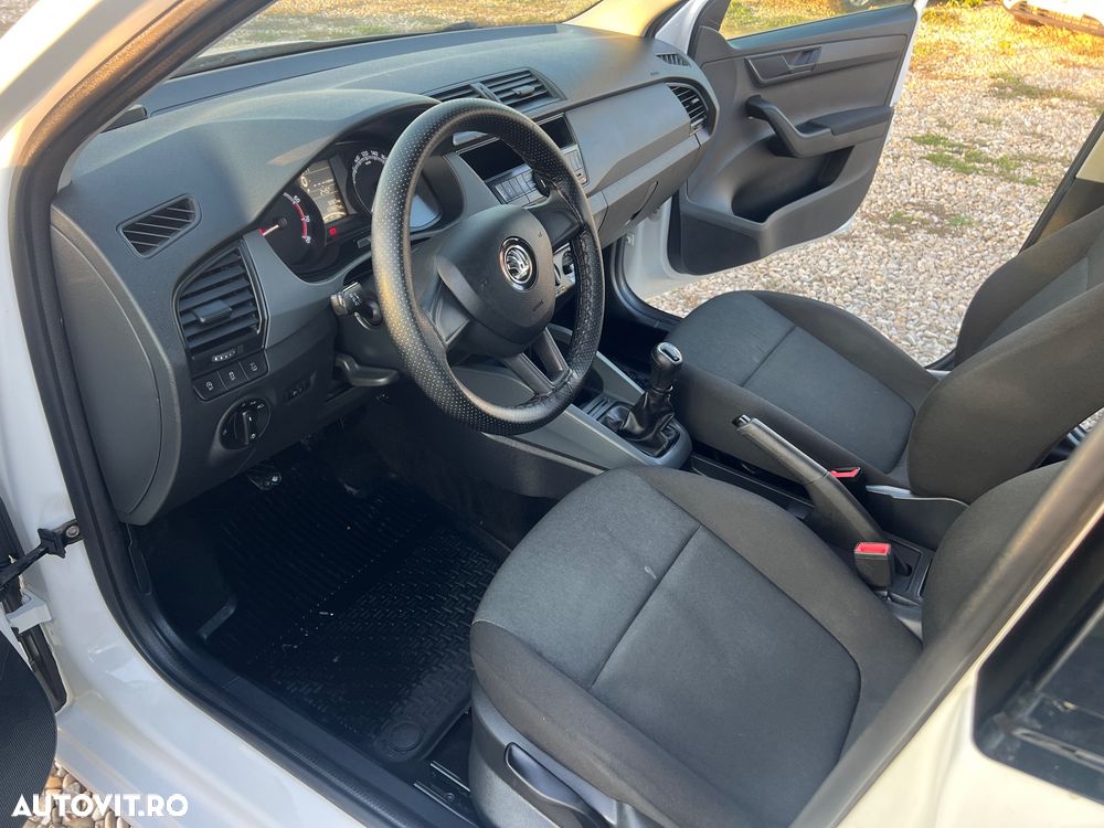 Skoda Fabia 1.0 MPI Avantaj - 6