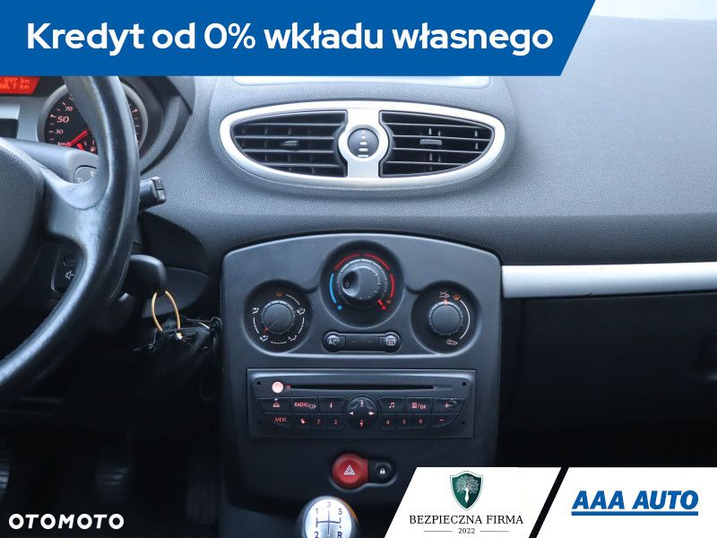 Renault Clio - 13
