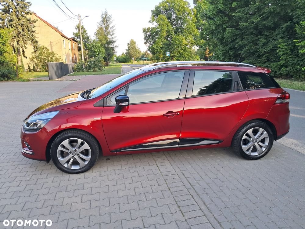 Renault Clio 1.2 16V 75 LIMITED - 8