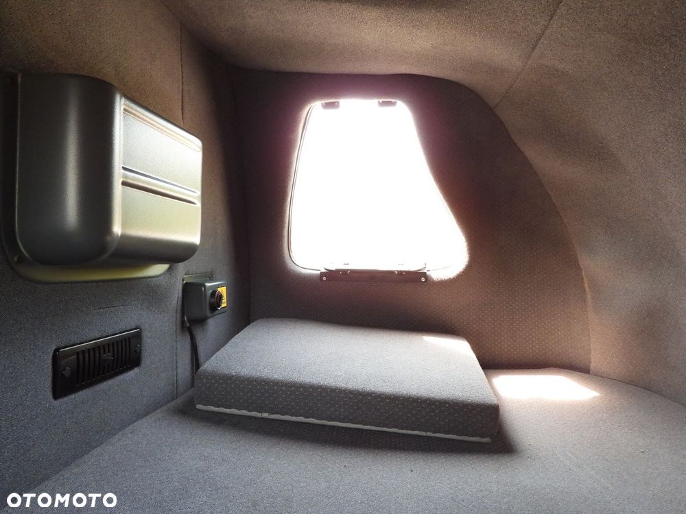 Iveco DAILY 35S18 PLANDEKA 10 PALET WEBASTO TEMPOMAT LEDY PNEUMATYKA KLIMATYZACJA  180KM - 41