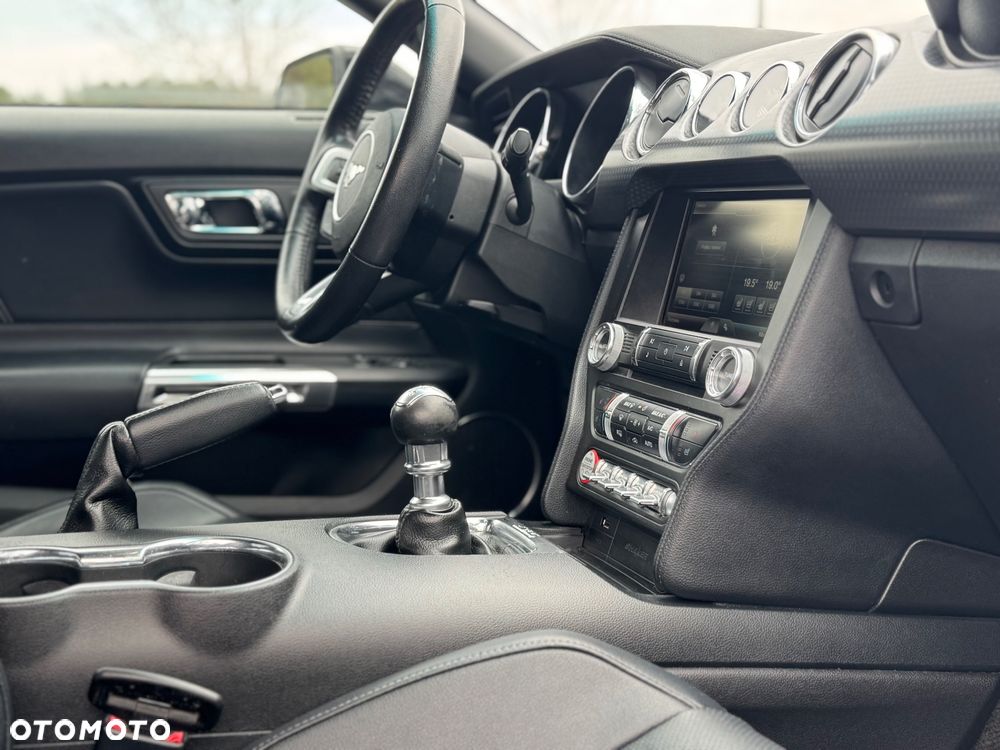 Ford Mustang 2.3 EcoBoost - 17