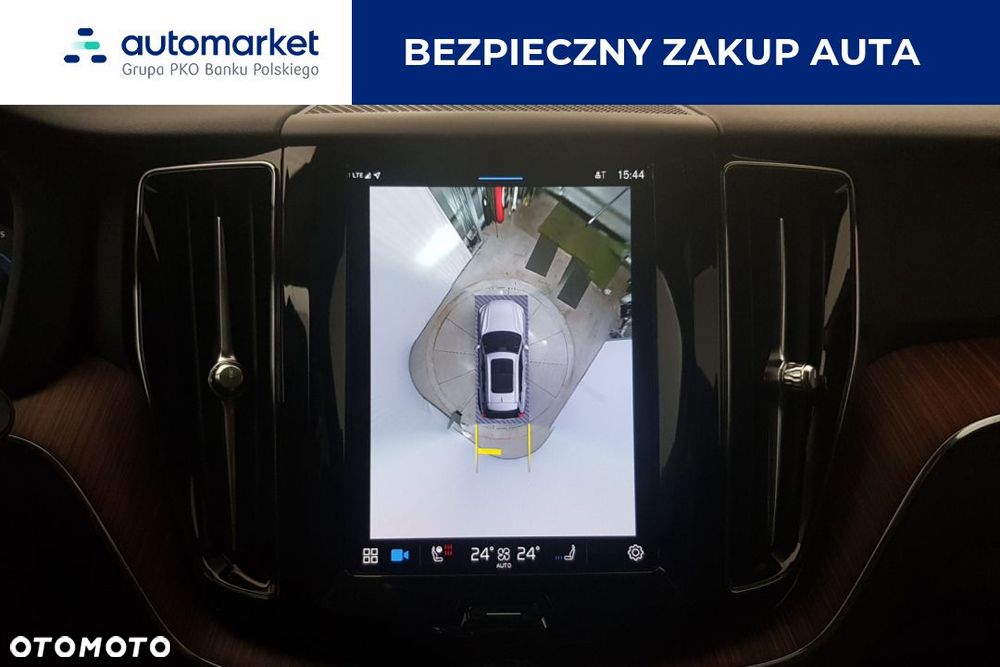 Volvo XC 60 B5 D AWD Plus Dark - 18