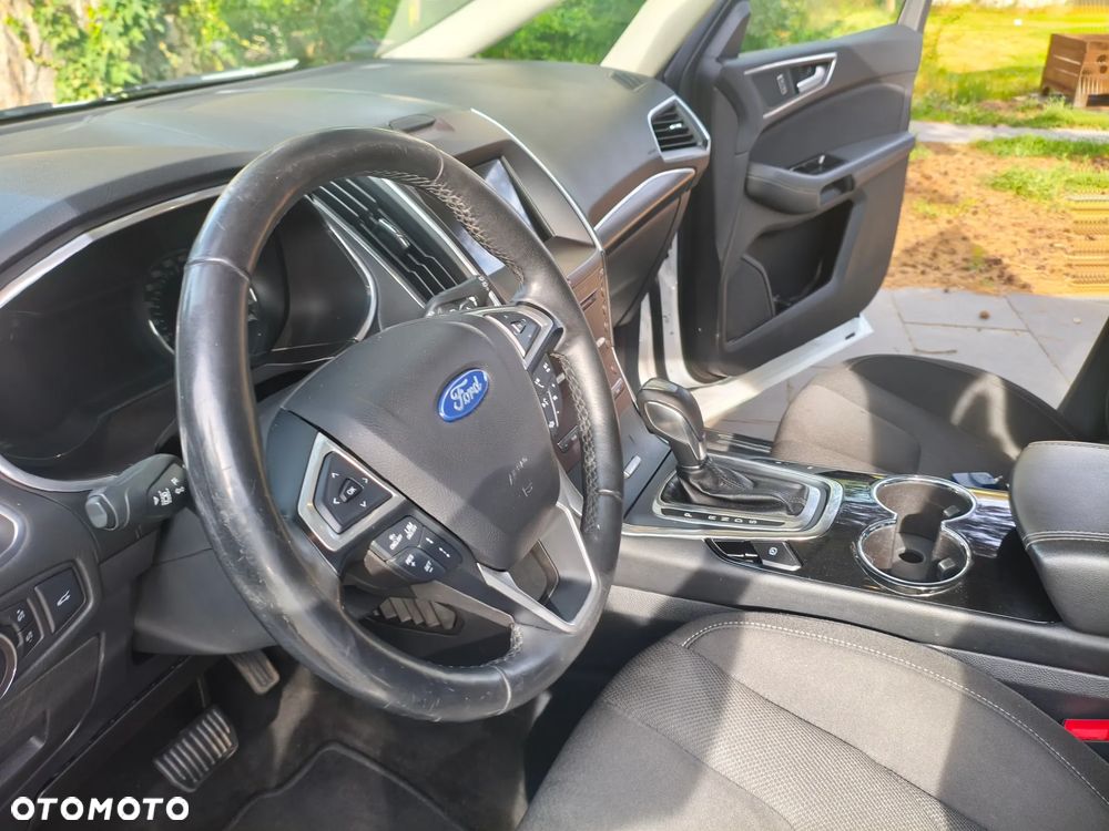 Ford S-Max - 39
