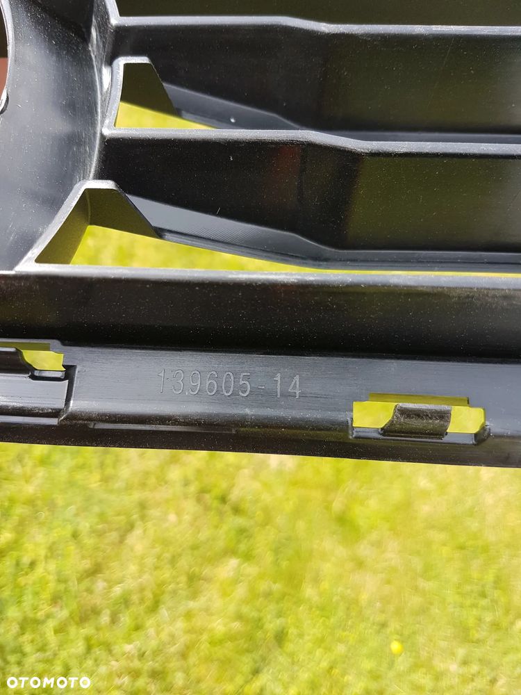 BMW X3 G01 LIFT KRATKA PRZEDNIEGO ZDERZAKA NA RADAR - 4