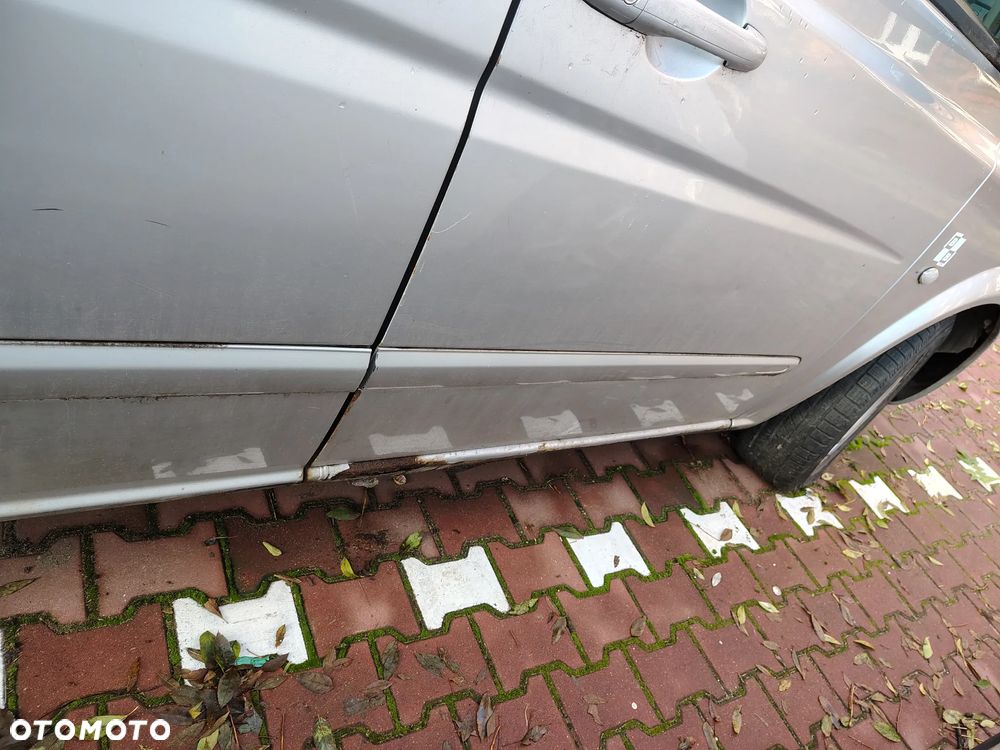 Mercedes-Benz VITO CDI 115 - 11