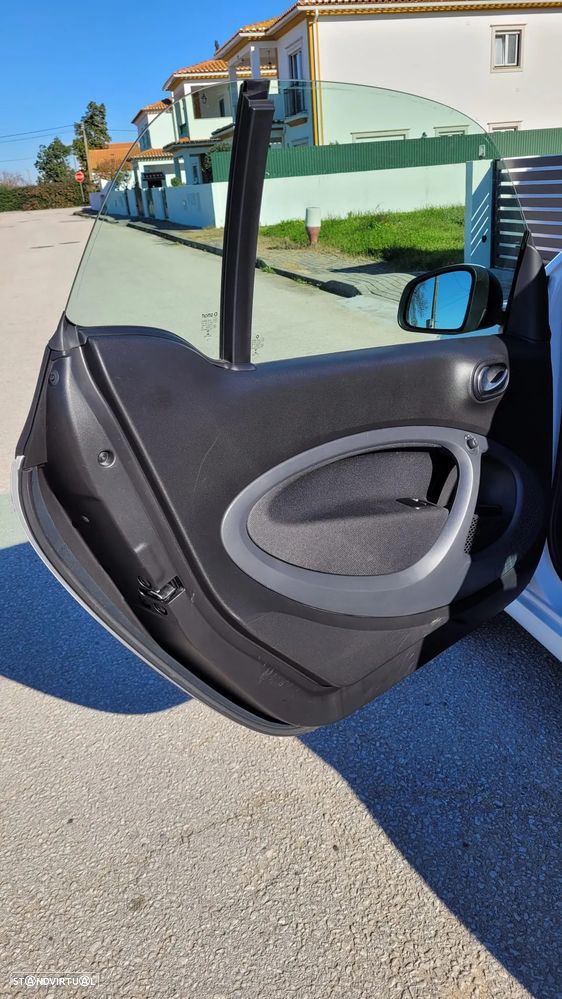 Smart ForTwo Coupé EQ passion - 20