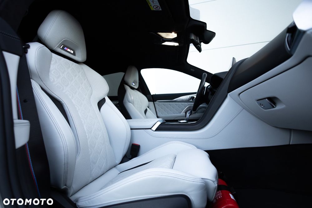 BMW M8 - 27