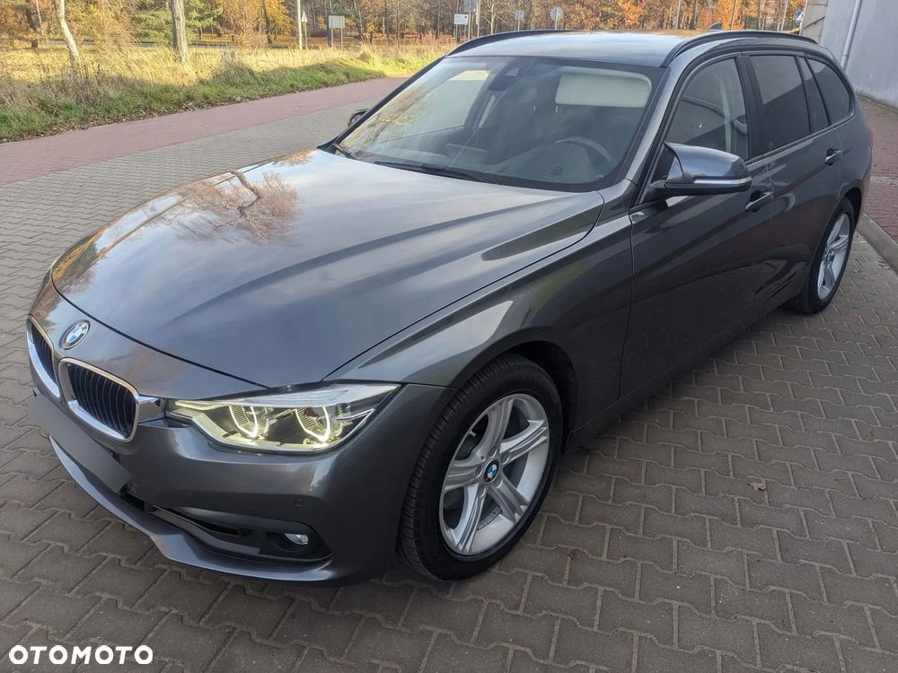 BMW Seria 3 320d xDrive Edition Luxury Line Purity - 4