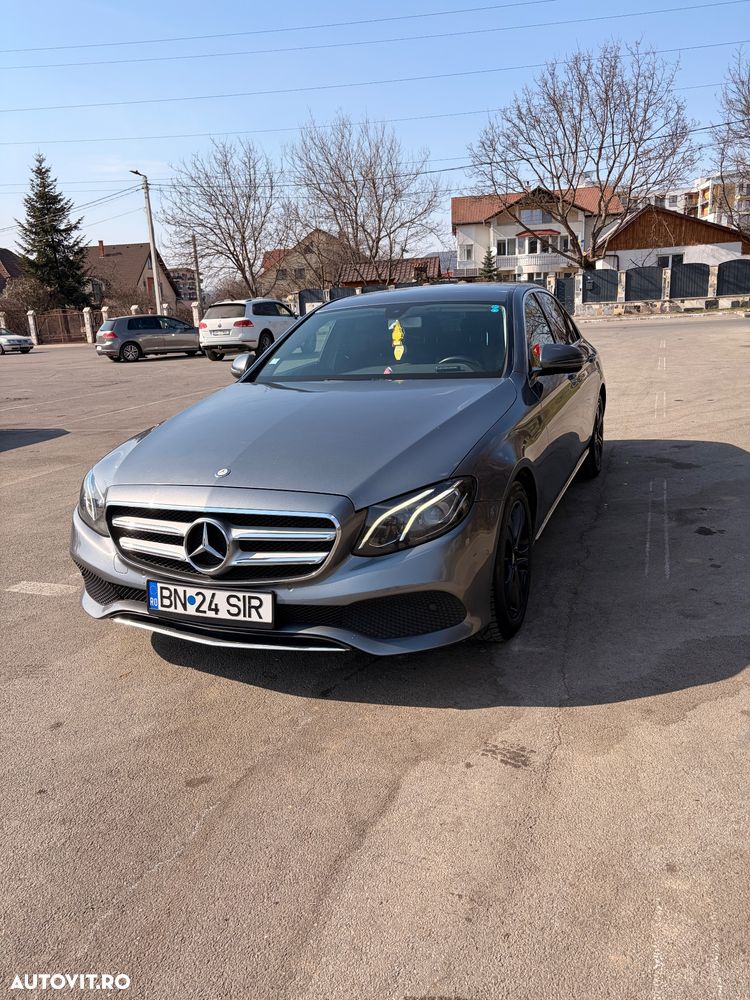 Mercedes-Benz E 220 d 9G-TRONIC - 2