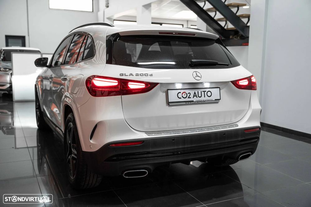 Mercedes-Benz GLA 200 d AMG Line - 6