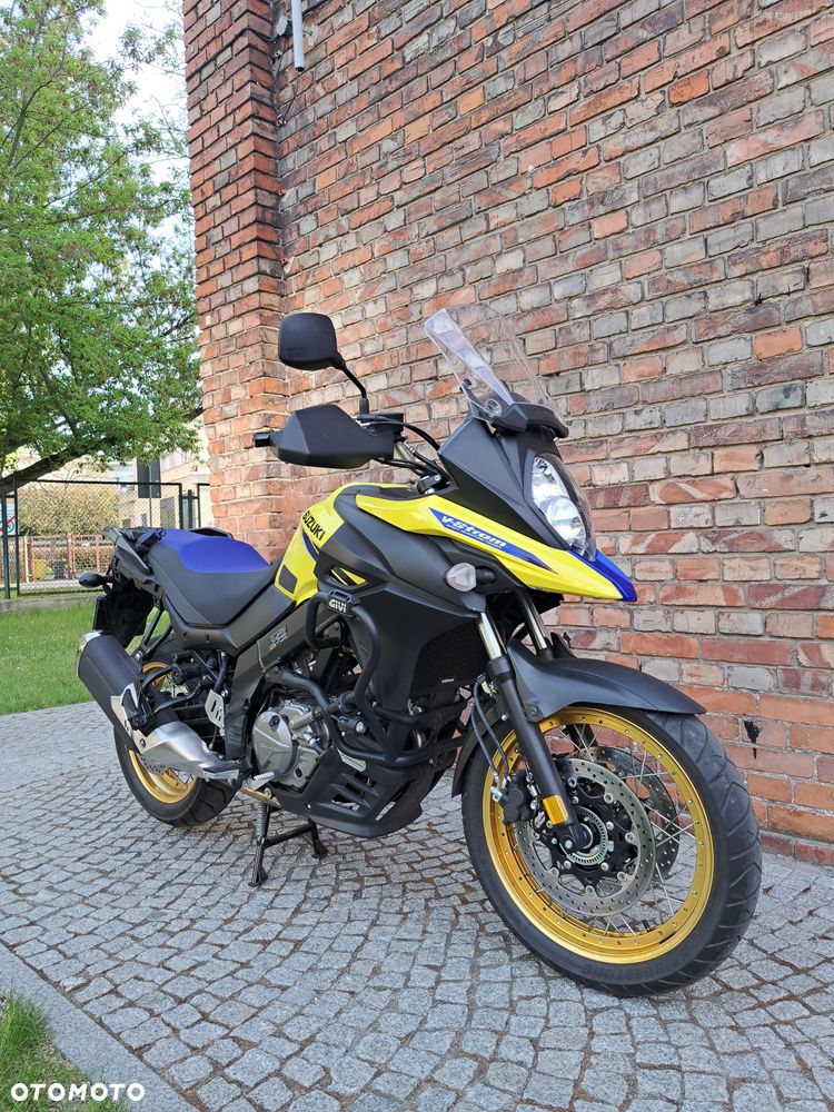 Suzuki DL - 1