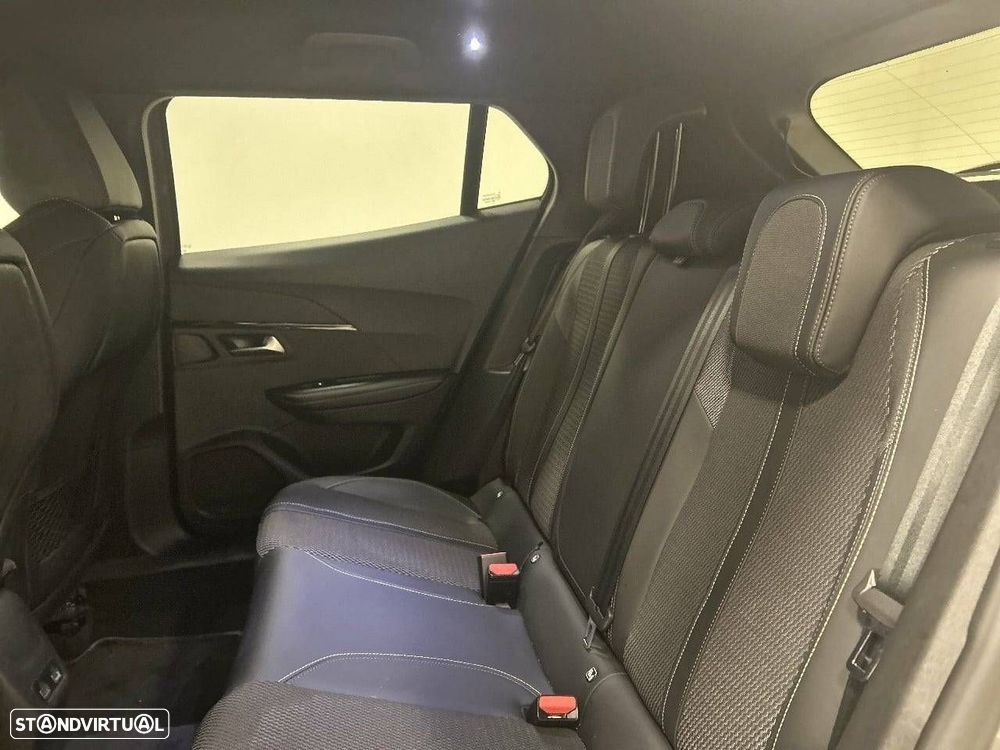 Peugeot 2008 - 10
