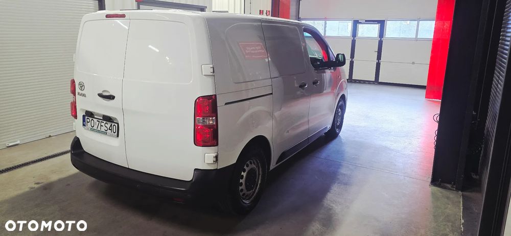 Toyota ProAce - 4