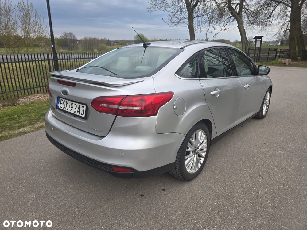 Ford Focus - 7