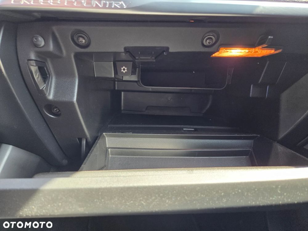 Volvo V40 D2 Momentum - 38
