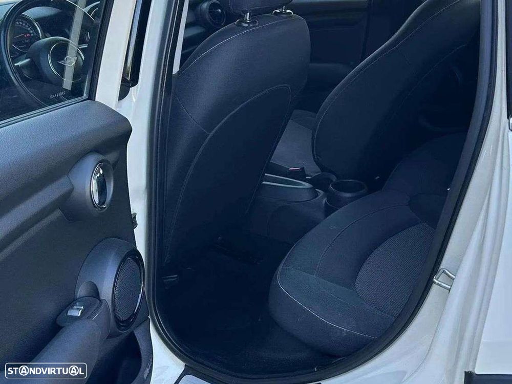 MINI 5 Portas One D - 10