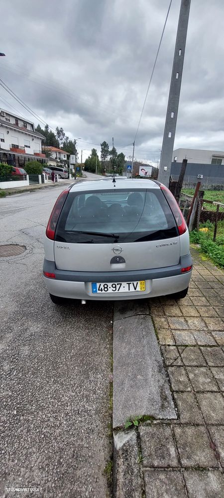 Opel Corsa 1.2 16V City - 9