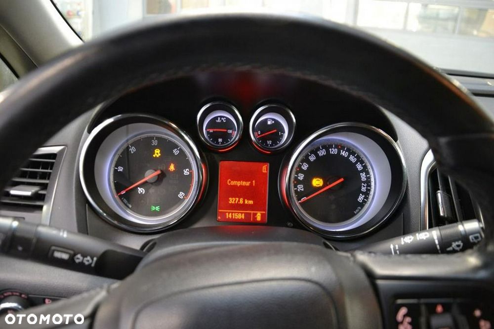 Opel Astra - 11
