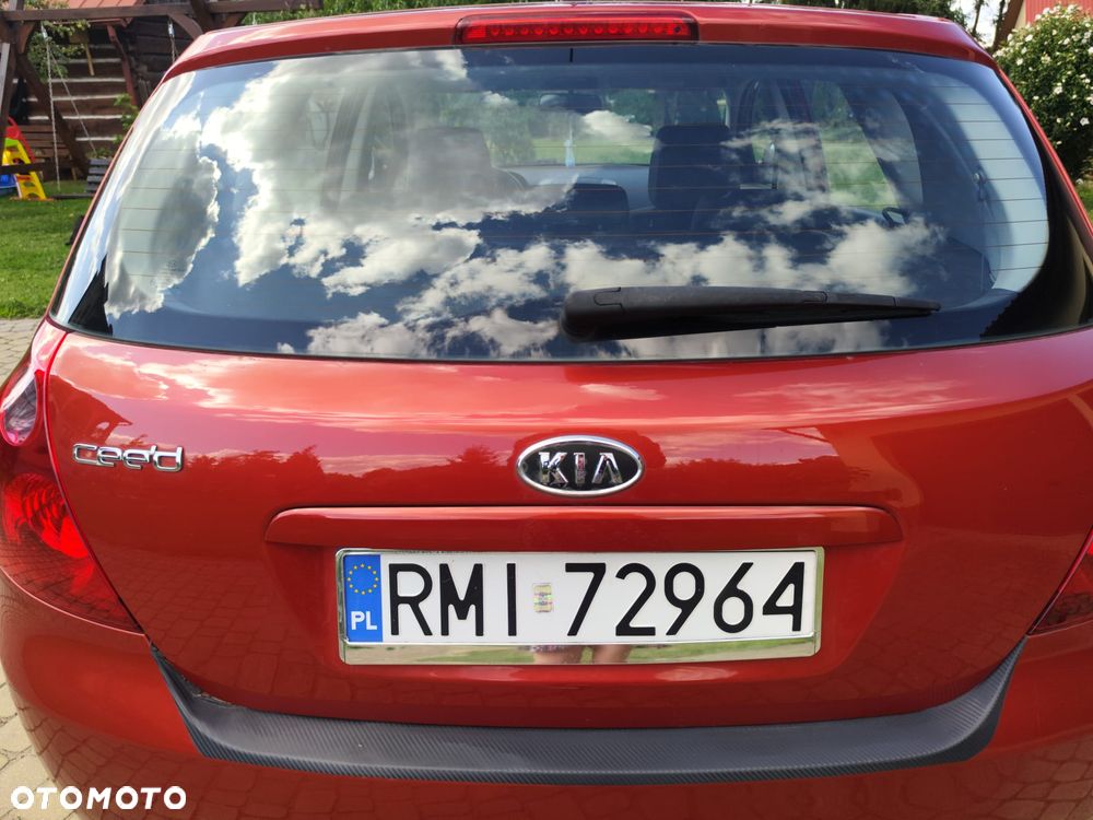 Kia Ceed 1.4 Comfort - 29