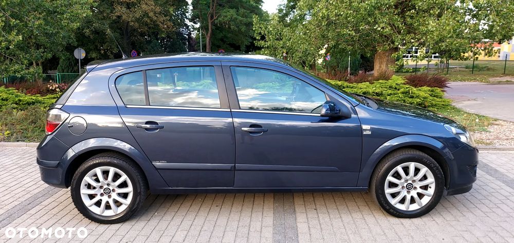 Opel Astra 1.8 Edition - 3
