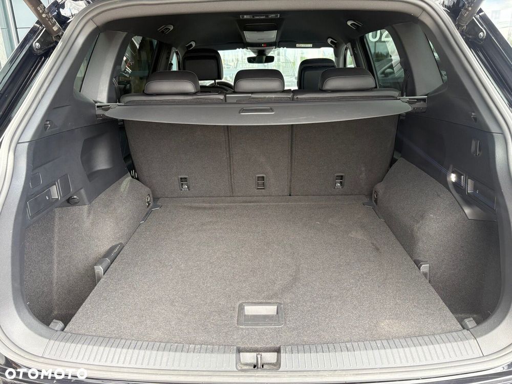 Volkswagen Tiguan Allspace 2.0 TSI 4Mot R-Line DSG - 20
