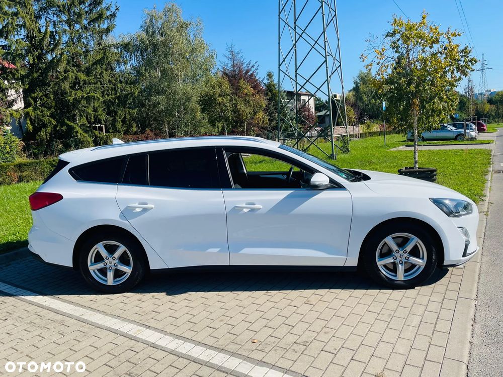 Ford Focus 1.5 EcoBlue Start-Stopp-System ACTIVE - 6