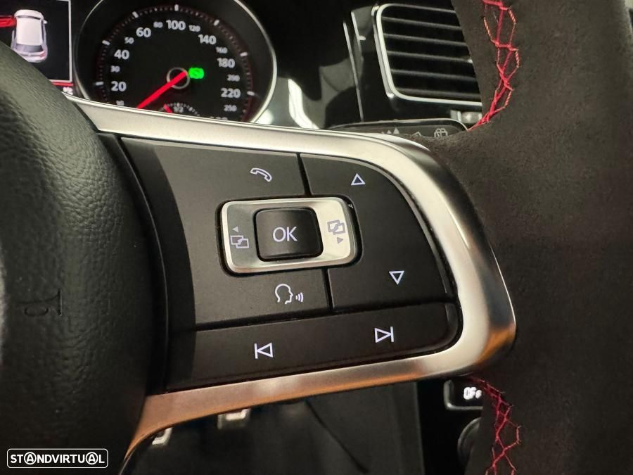 VW Golf GTI Clubsport DSG - 19