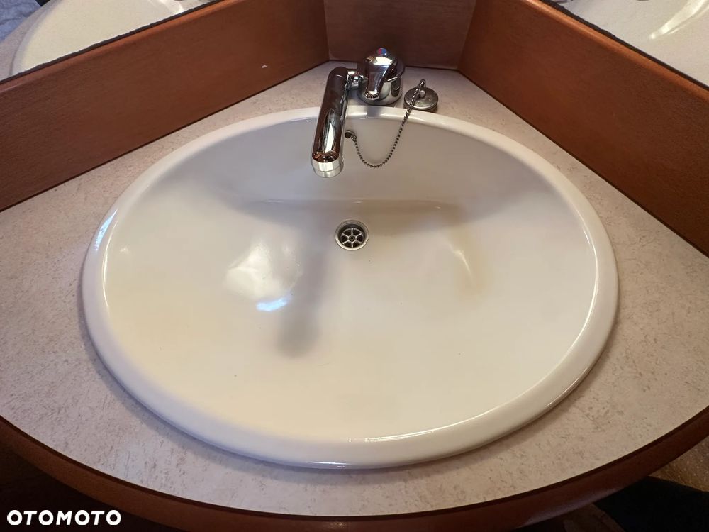 Hobby 460 UFE EXCELLENT z przedsionkiem Isabella. DMC 1300kg !!! - 31