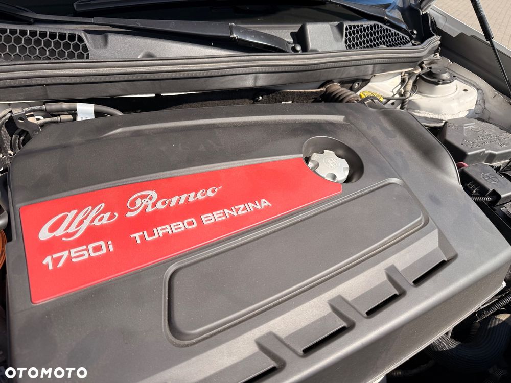 Alfa Romeo Giulietta 1750 TBi Veloce TCT - 28