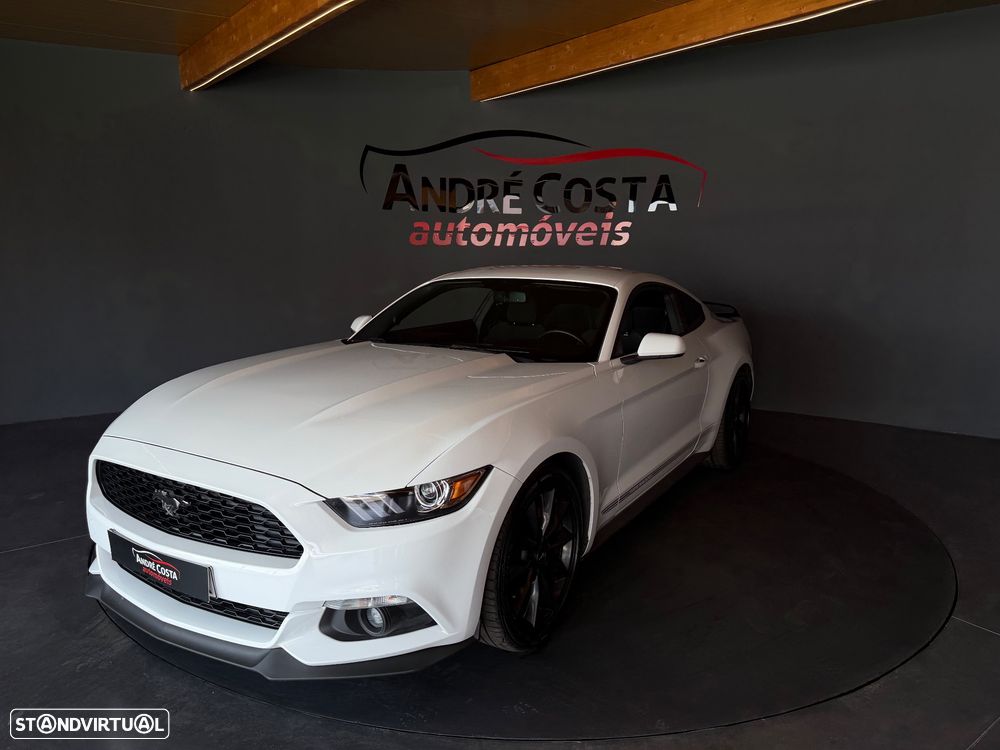 Ford Mustang 2.3i EcoBoost Aut. - 9