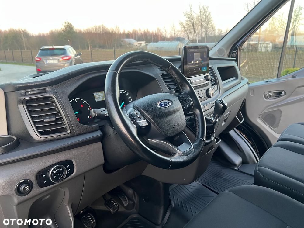 Ford Transit - 21