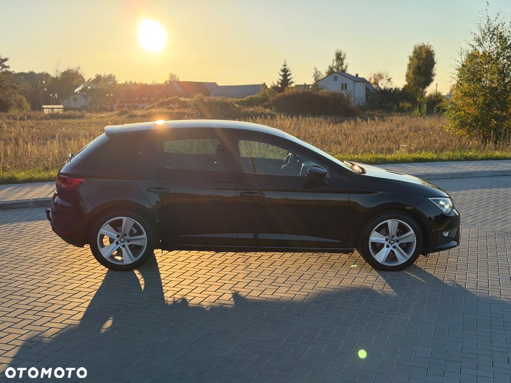 Seat Leon 2015 photo 4