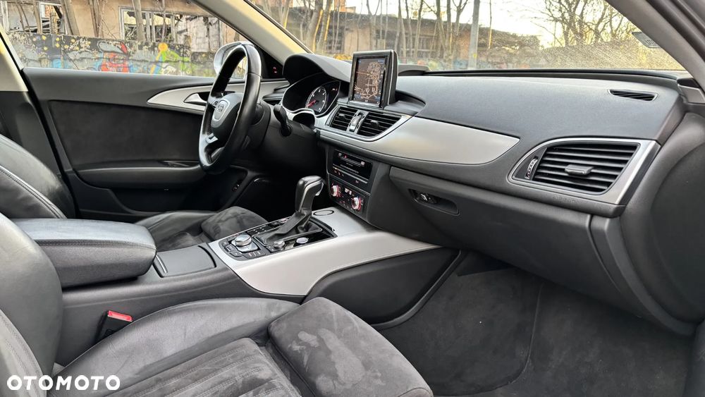 Audi A6 Avant 2.0 TDI ultra S tronic - 16