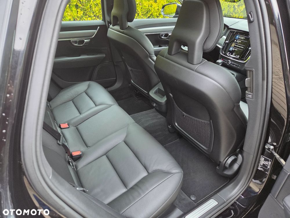 Volvo V90 - 21