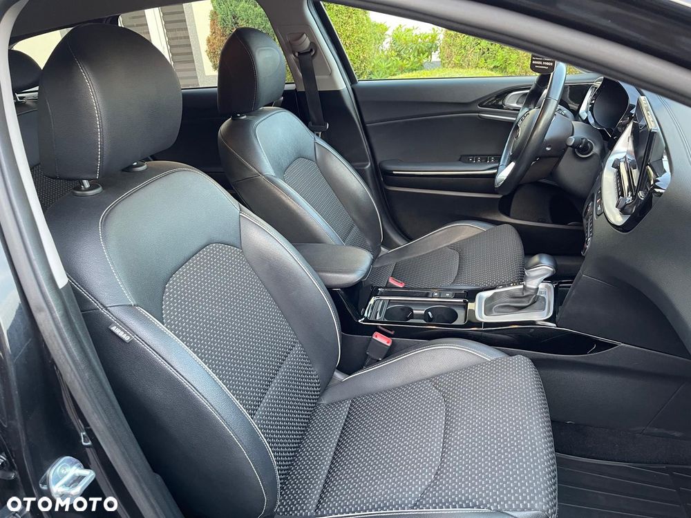 Kia Ceed 1.6 CRDi SCR L Business Line DCT - 17