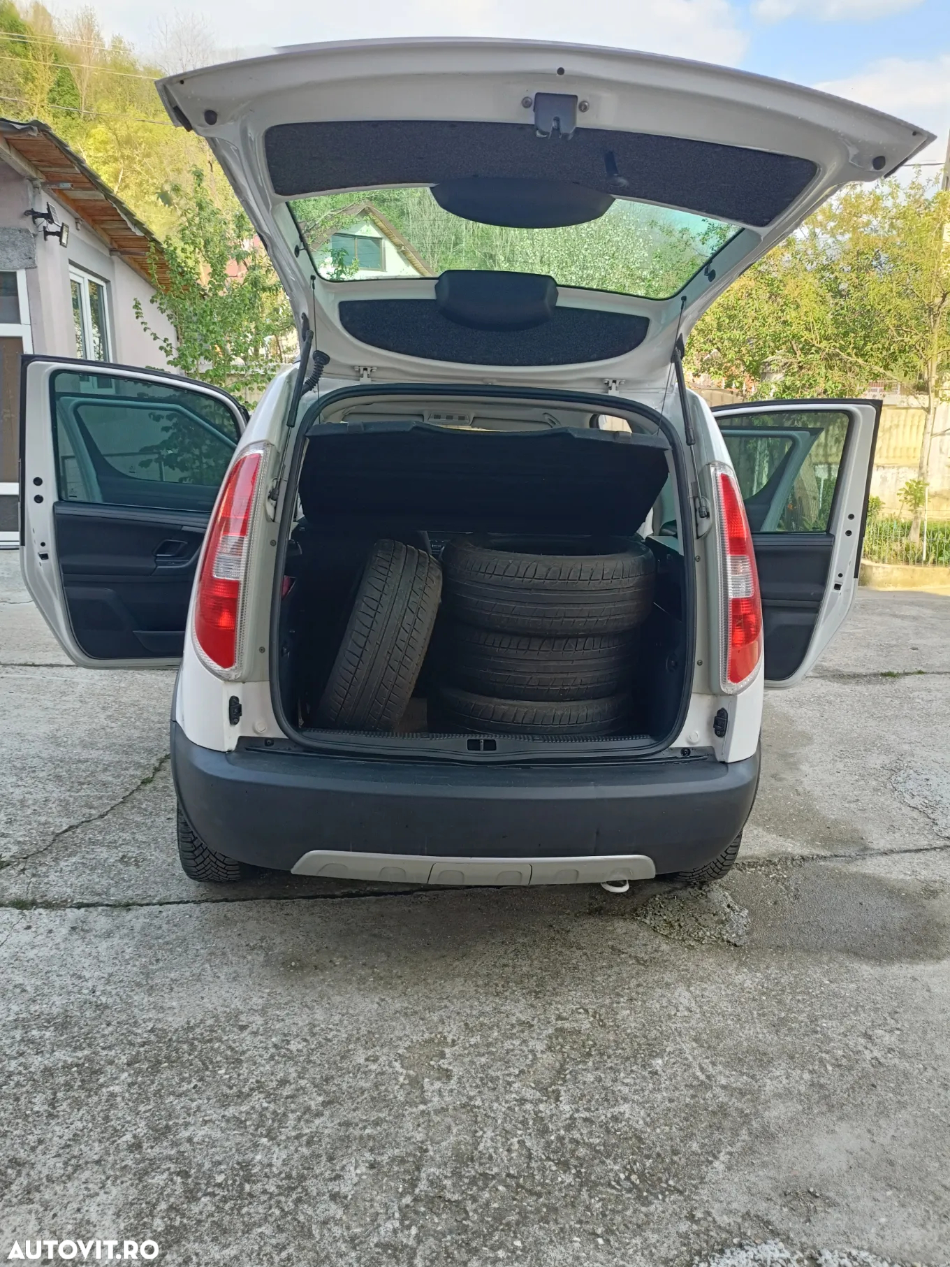 Skoda Roomster 1.2 TSI Ambition - 12