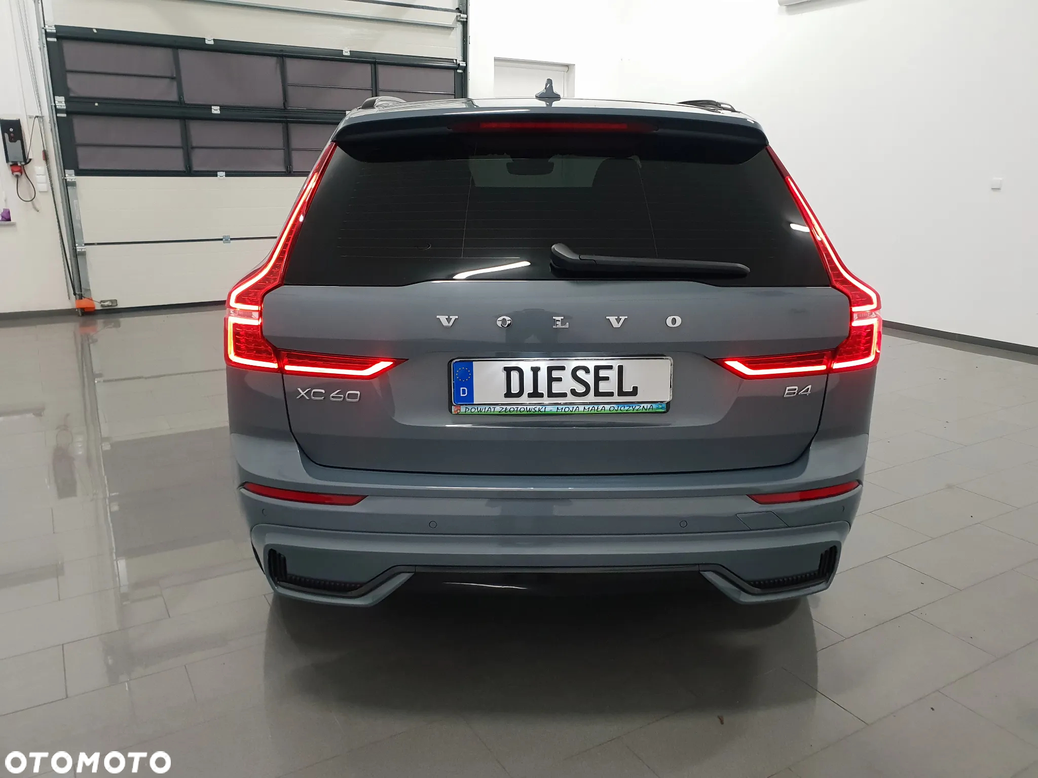Volvo XC 60 B4 D Geartronic RDesign - 8